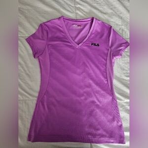 Fila Women's Purple V-Neck Top Small